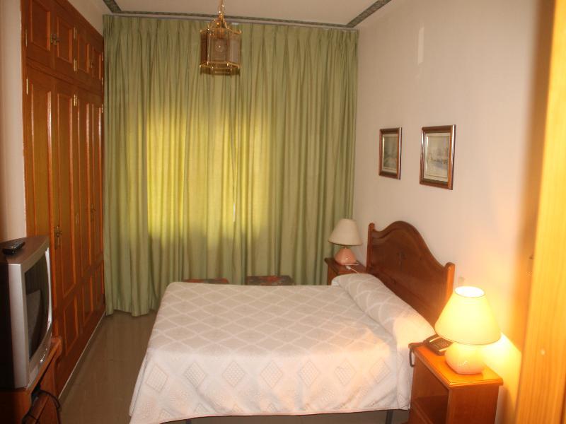 Hotel Restaurante Emilio Hellín Εξωτερικό φωτογραφία