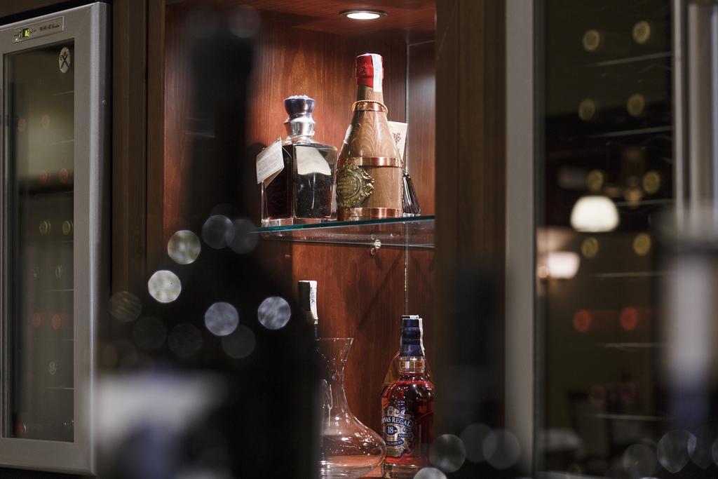 Hotel Restaurante Emilio Hellín Εξωτερικό φωτογραφία