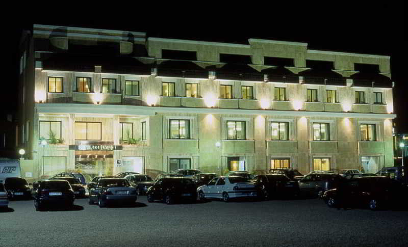 Hotel Restaurante Emilio Hellín Εξωτερικό φωτογραφία